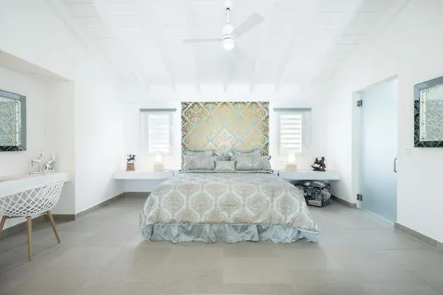 La Perla Bianca - 1 Bedroom Beachfront Luxury Villa Offering Utmost Privacy Les Terres Basses 0*,